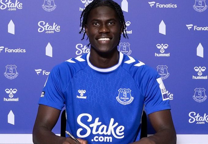 OFFICIAL! Everton Unveils New Signing Amadou Onana [VIDEO] - MySportDab