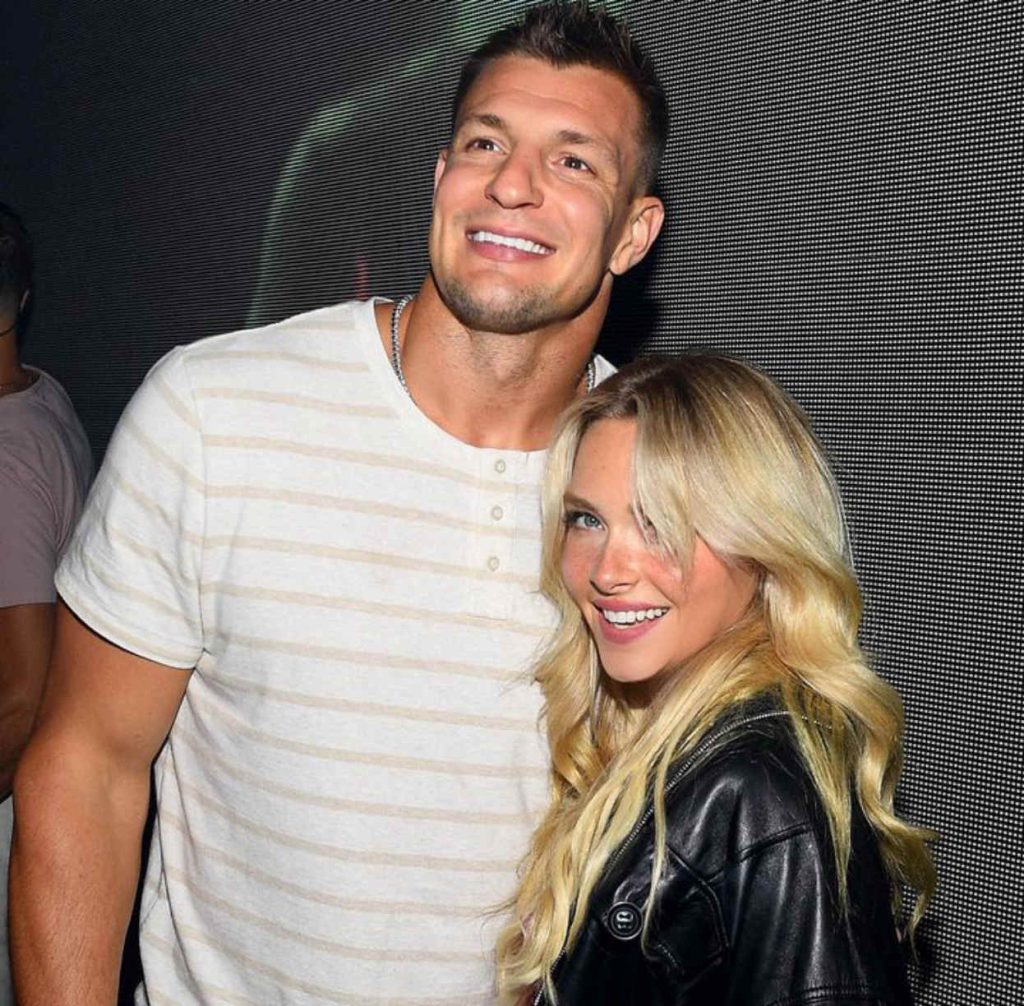 Camille Veronica Kostek Bio: Rob Gronkowski Wife - MySportDab