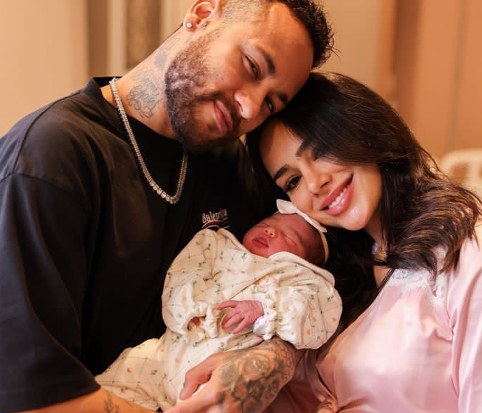 Neymar Announces Daughters Birth With Nine Gorgeous Snaps See All Photos Mysportdab 