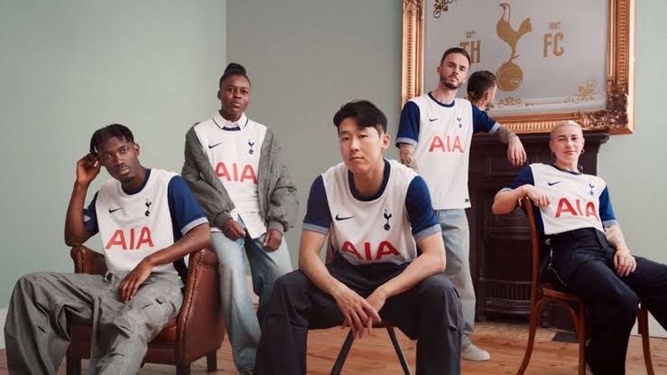 Tottenham Home Kit